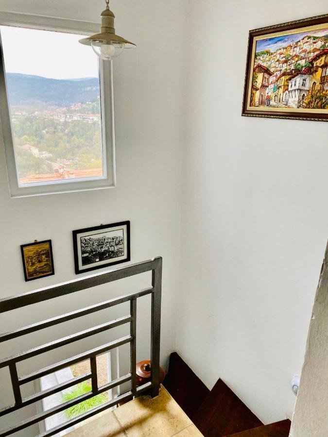 Tsarevets Panoramic Apartments 大特尔诺沃 外观 照片